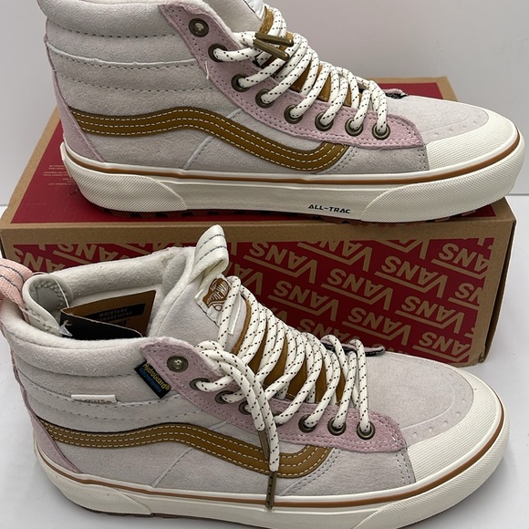 Vans WMNS Sk8-Hi Mte-2 Marshmallow/Multi
VN0A5HZZBP3 Lace Up Boots Cold Weather - Picture 2 of 16